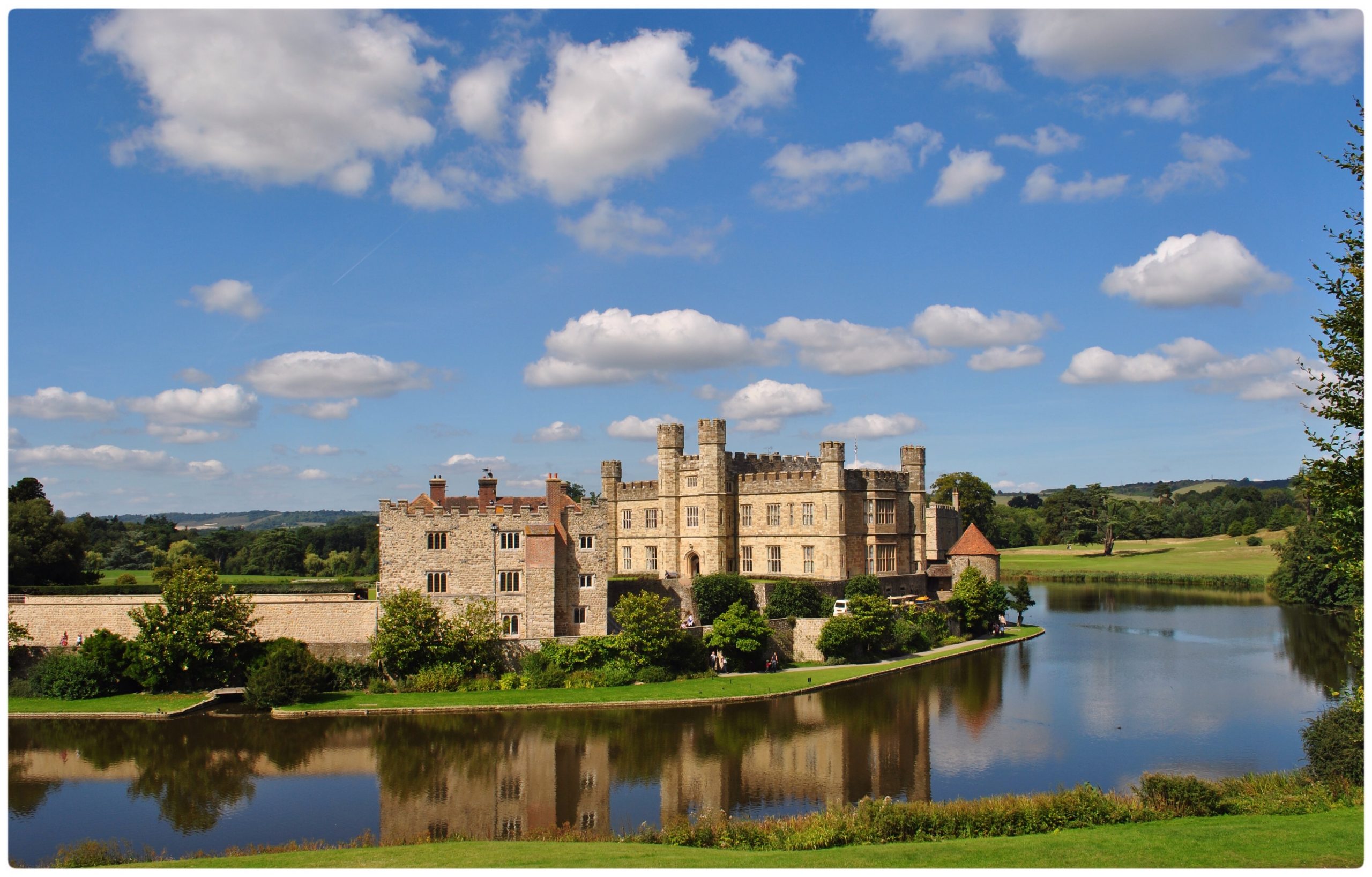 CAR_SERVICE_STANSTED_TO_LEEDS_CASTLE